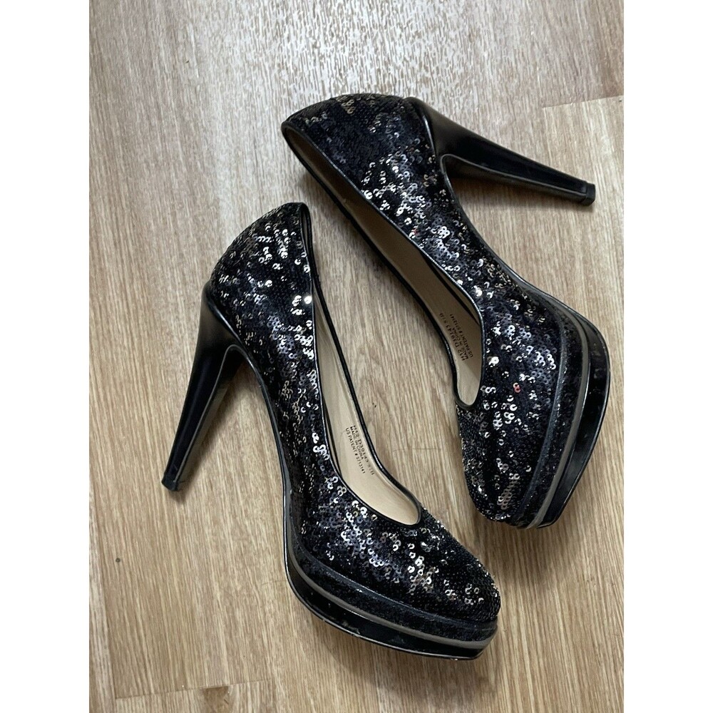 Cole Haan Chelsea Sequin and Leather Platform Pump Heels Black Size 8.5